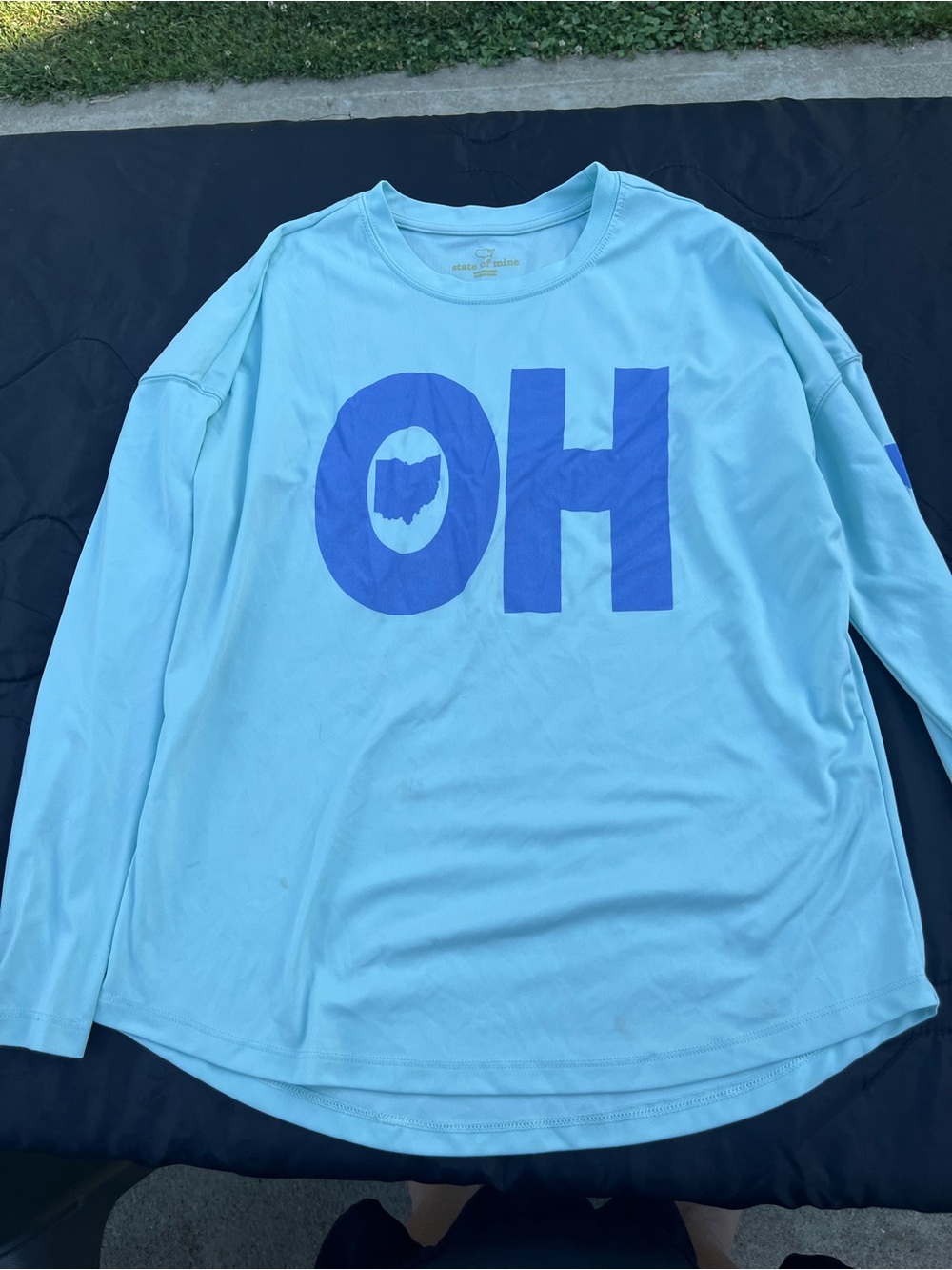 State of Mind Light Blue Long Sleeve OH Graphic Tee with Royal Blue Print